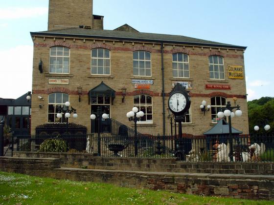 Victoria Mills